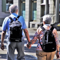 Reisekrankenversicherung für Rentner im Vergleich